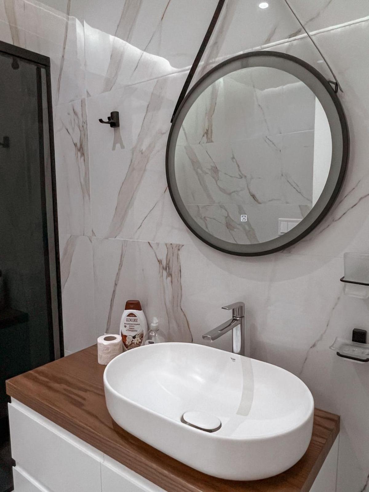 Lux Apartment At Arlis Tiranë Luaran gambar